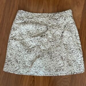 Free People Fake Out Faux Leather Leopard Mini Skirt - Size 4 - like new